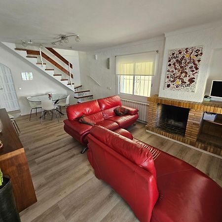 Willa Casa Sebastian L' Escala Zewnętrze zdjęcie